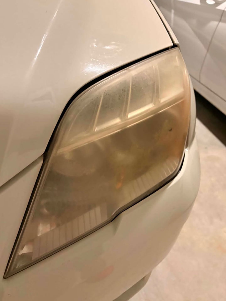 Headlight before restoration